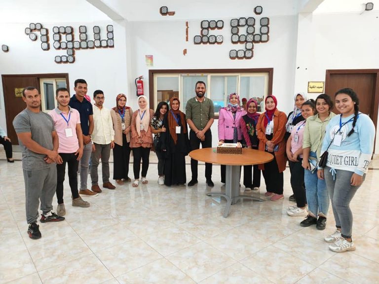 كلية التربية النوعية جامعة سوهاج تحتفل بإنتهاء إختبارات القدرات في جو من المرح والبهجة