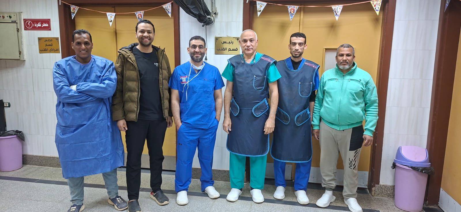 قسطرة قلبية عاجلة تنقذ مريضًا فلسطينيًا بمستشفيات سوهاج الجامعية