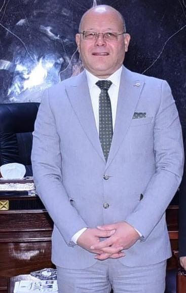 تحية تقدير من رئيس جامعة سوهاج لمنتسبات الجامعة في عيد الأم